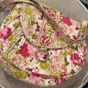 Vera Bradley Quilted Floral cross body Bag in Pink, Olive & Cream M